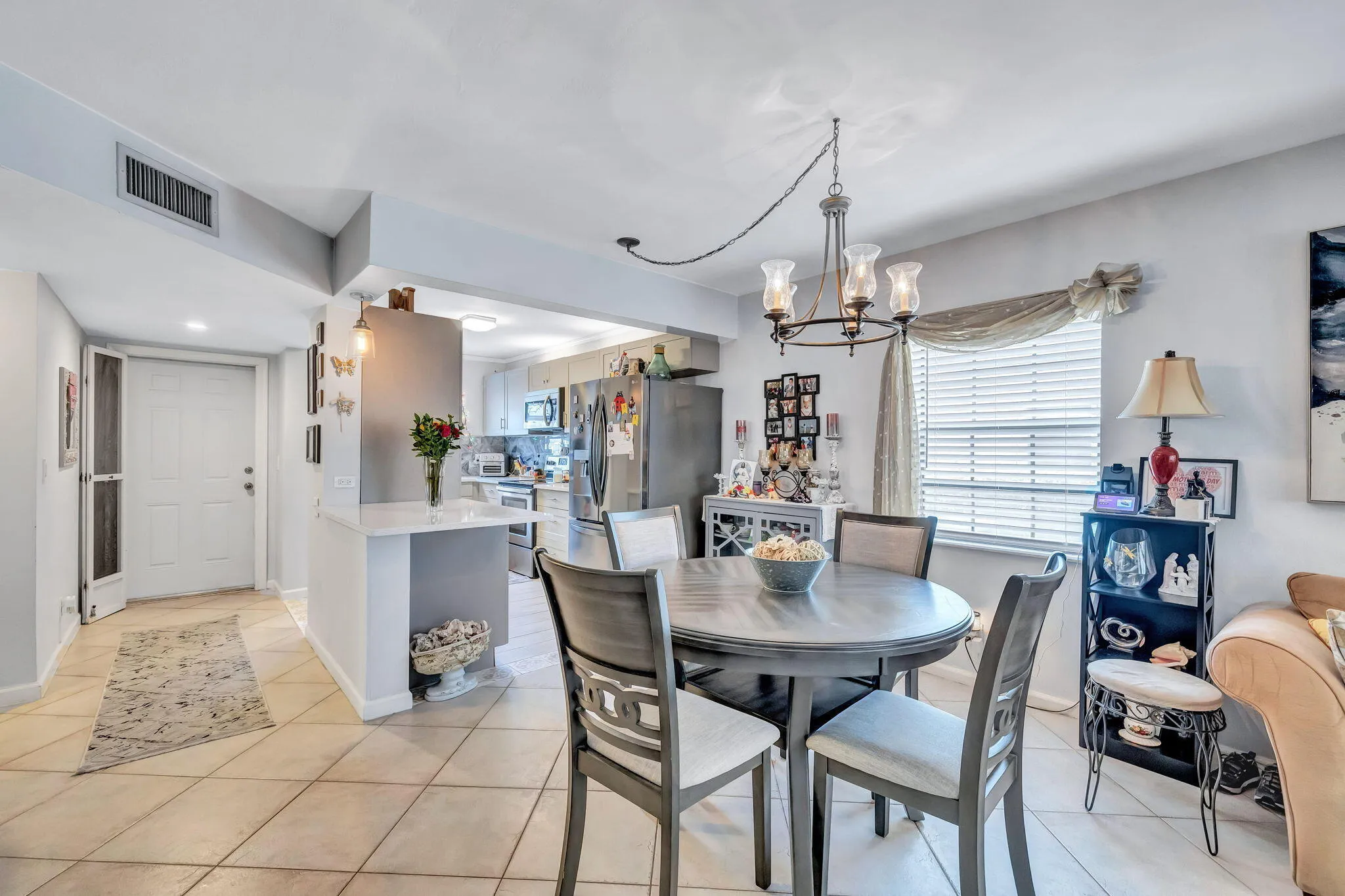 Open Living/ Dining