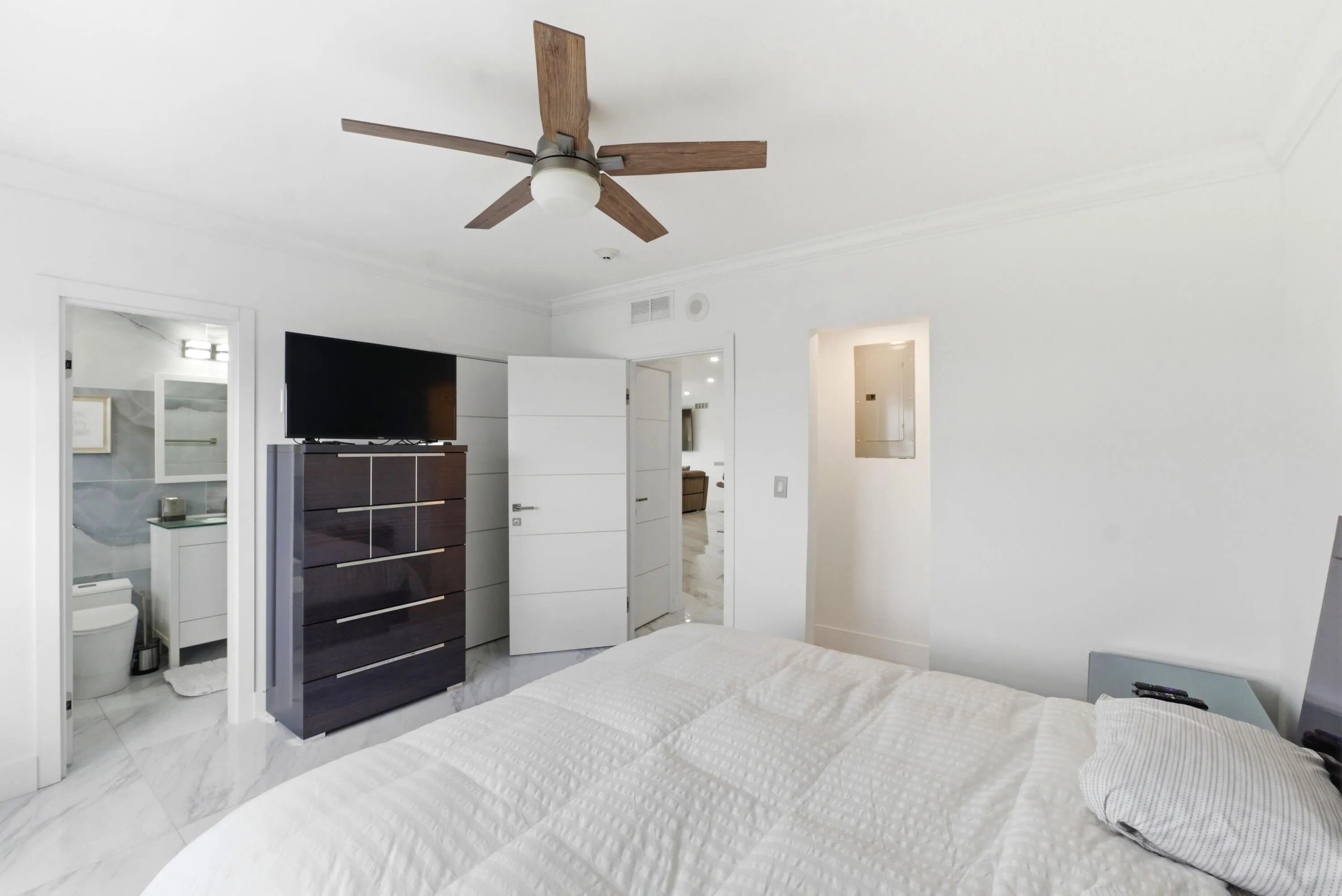 1500 S Ocean Blvd Ph2_015