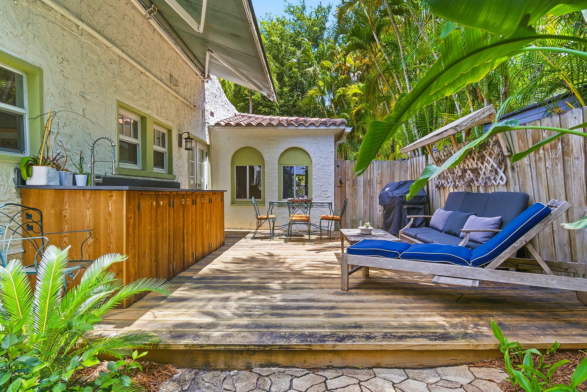 Deck