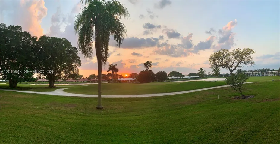 Screened in Porch -​​‌​​​​‌​​‌‌​‌‌​​​‌‌​‌​‌​‌​​​‌​​ View