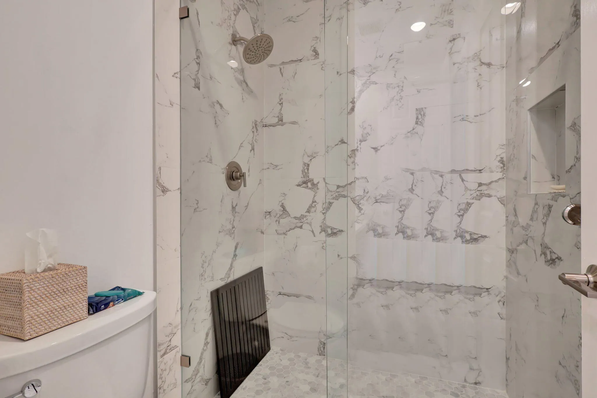 47-web-or-mls-11615Paradise_226