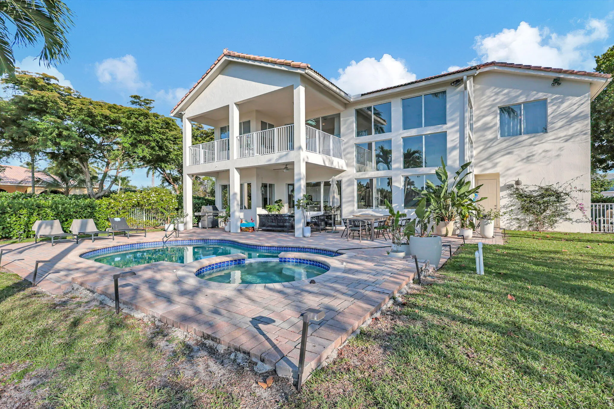 64-web-or-mls-11615Paradise_311