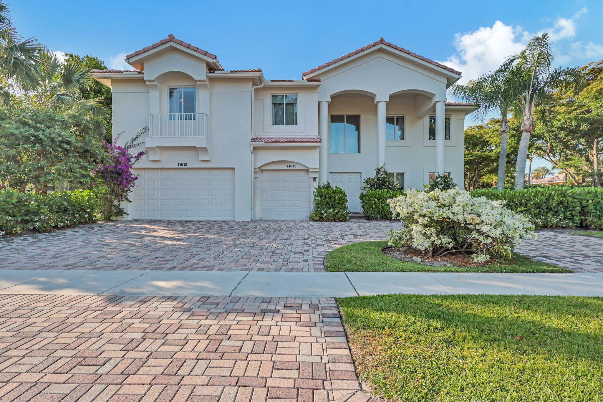 0-web-or-mls-11615Paradise_366