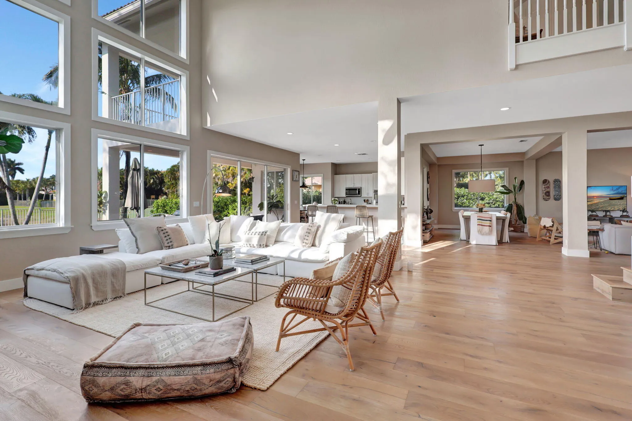 12-web-or-mls-11615Paradise_51