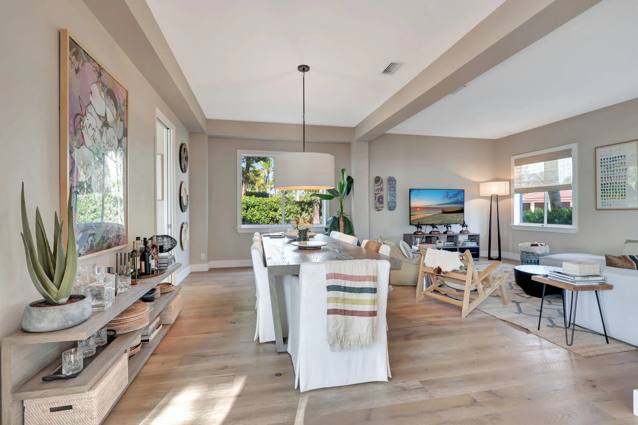 7-web-or-mls-11615Paradise_26