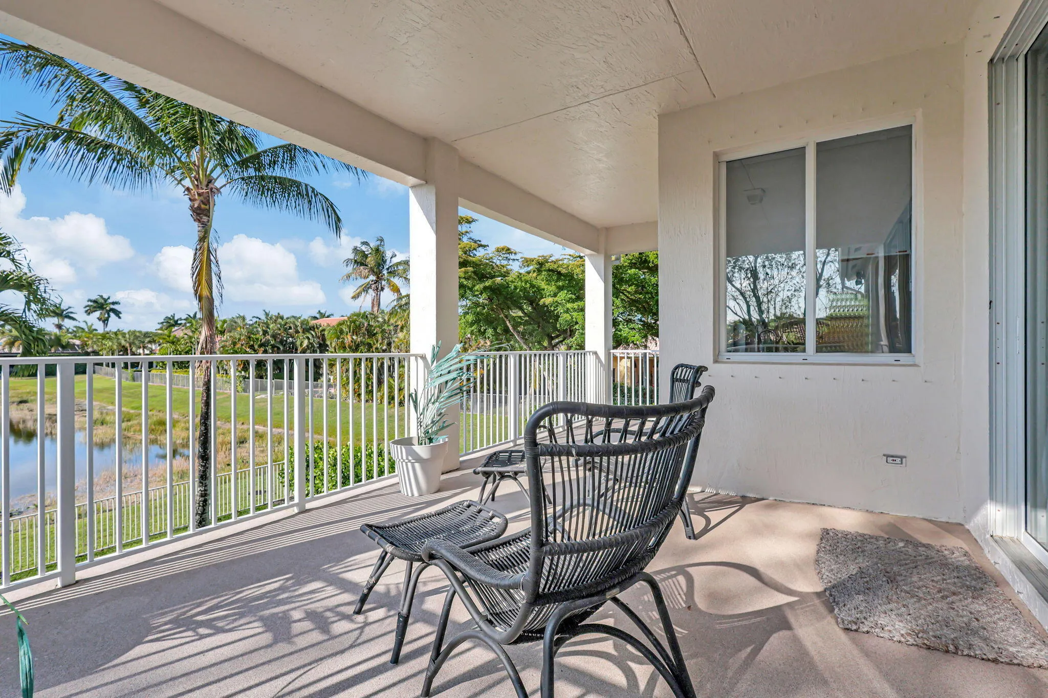 49-web-or-mls-11615Paradise_236