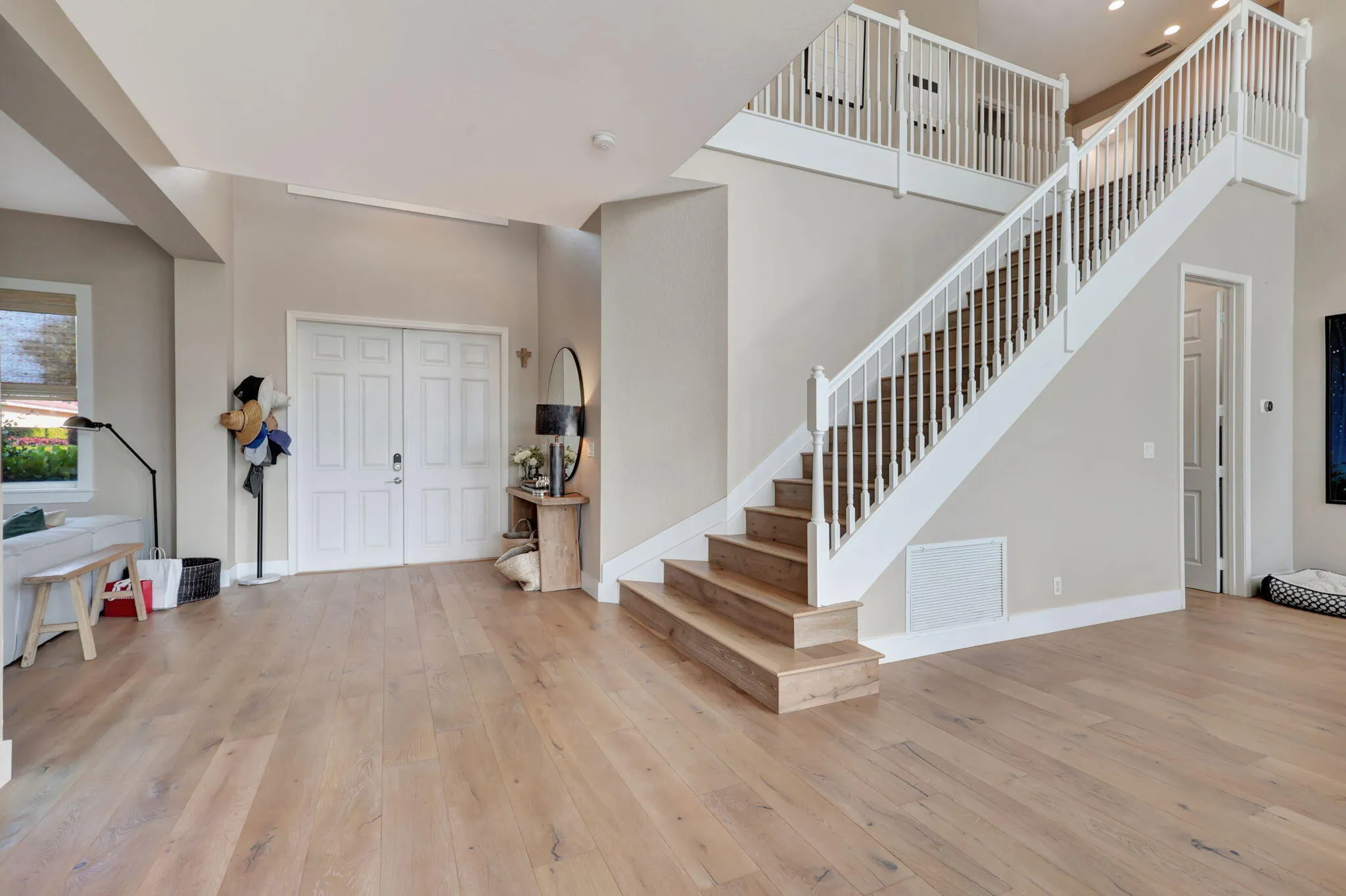 4-web-or-mls-11615Paradise_11