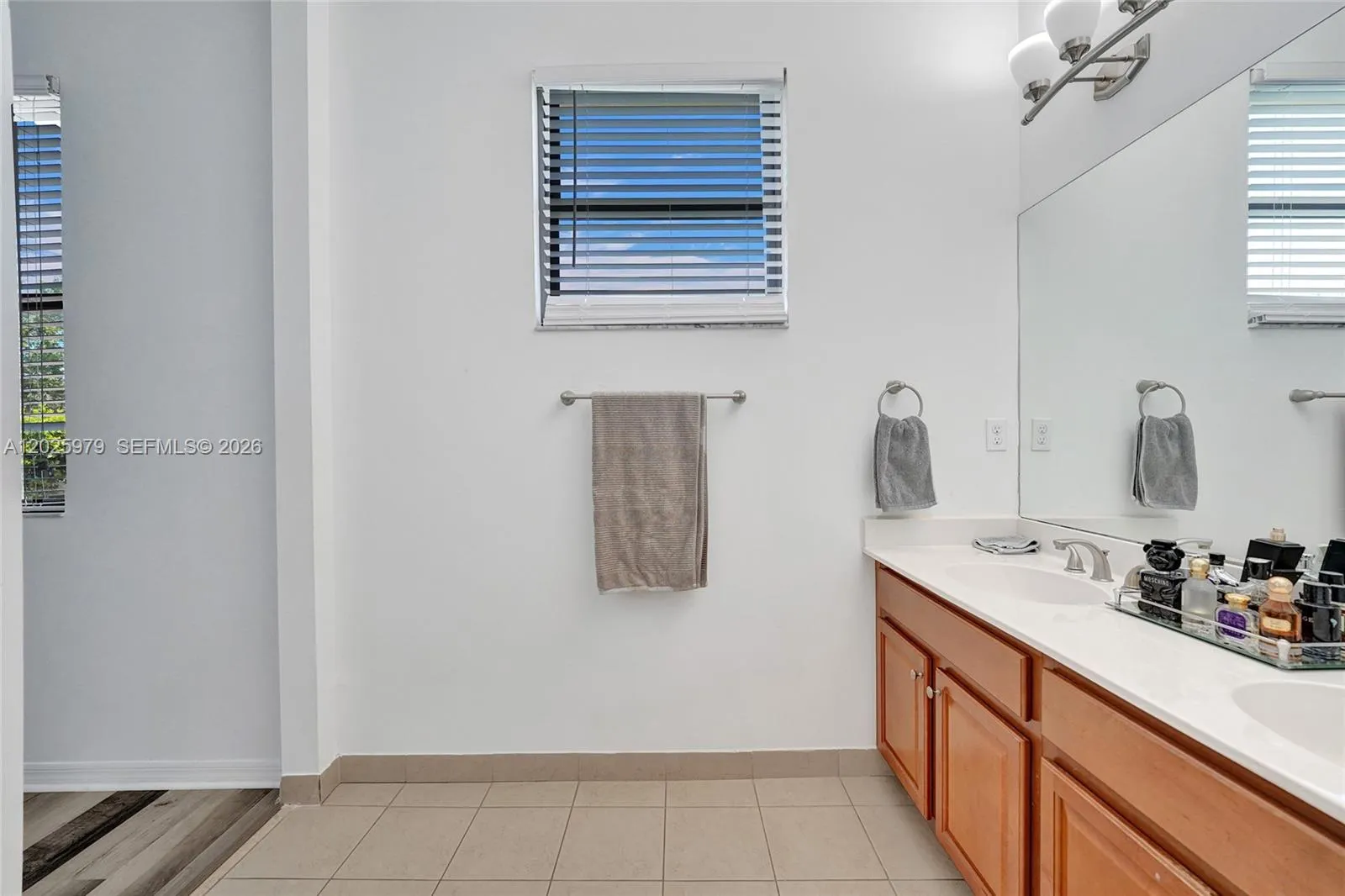 Property photo 50