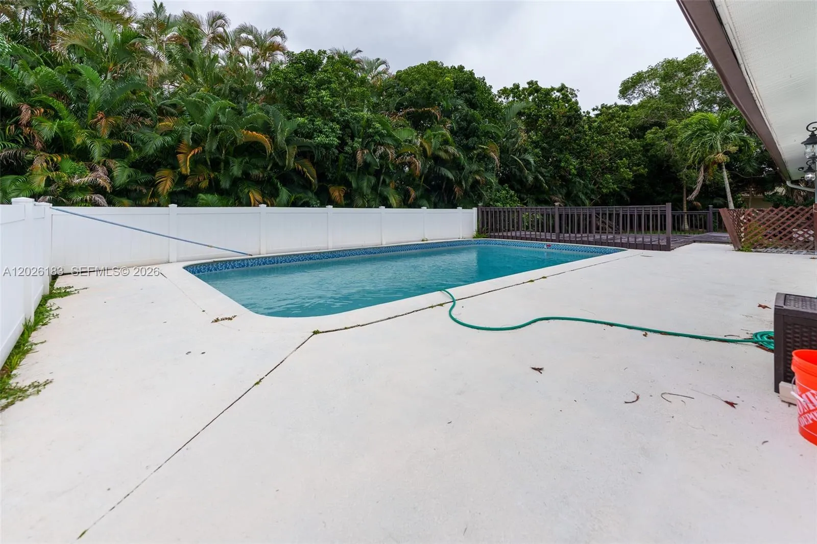Property photo 43
