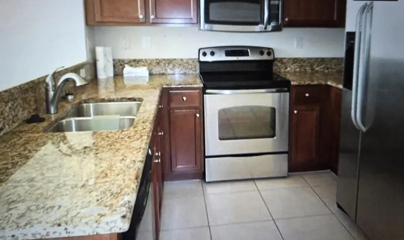 Villa Kitchen