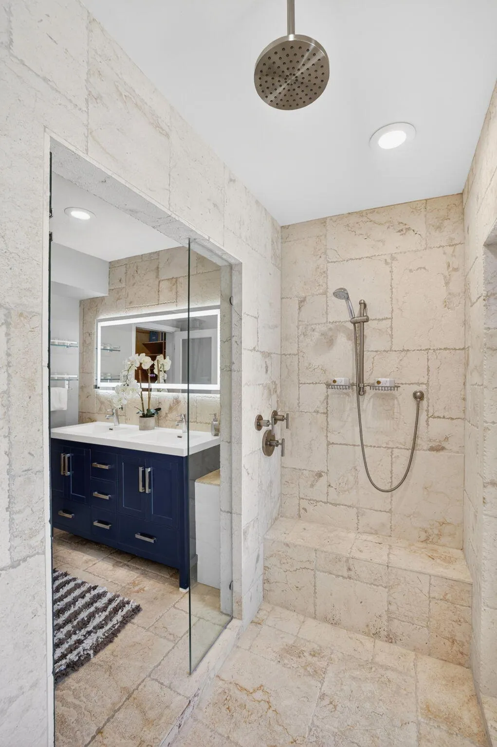 35 Ensuite Pass Through Shower