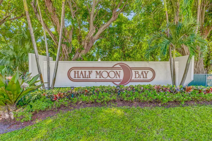 104 Half Moon Circle D2