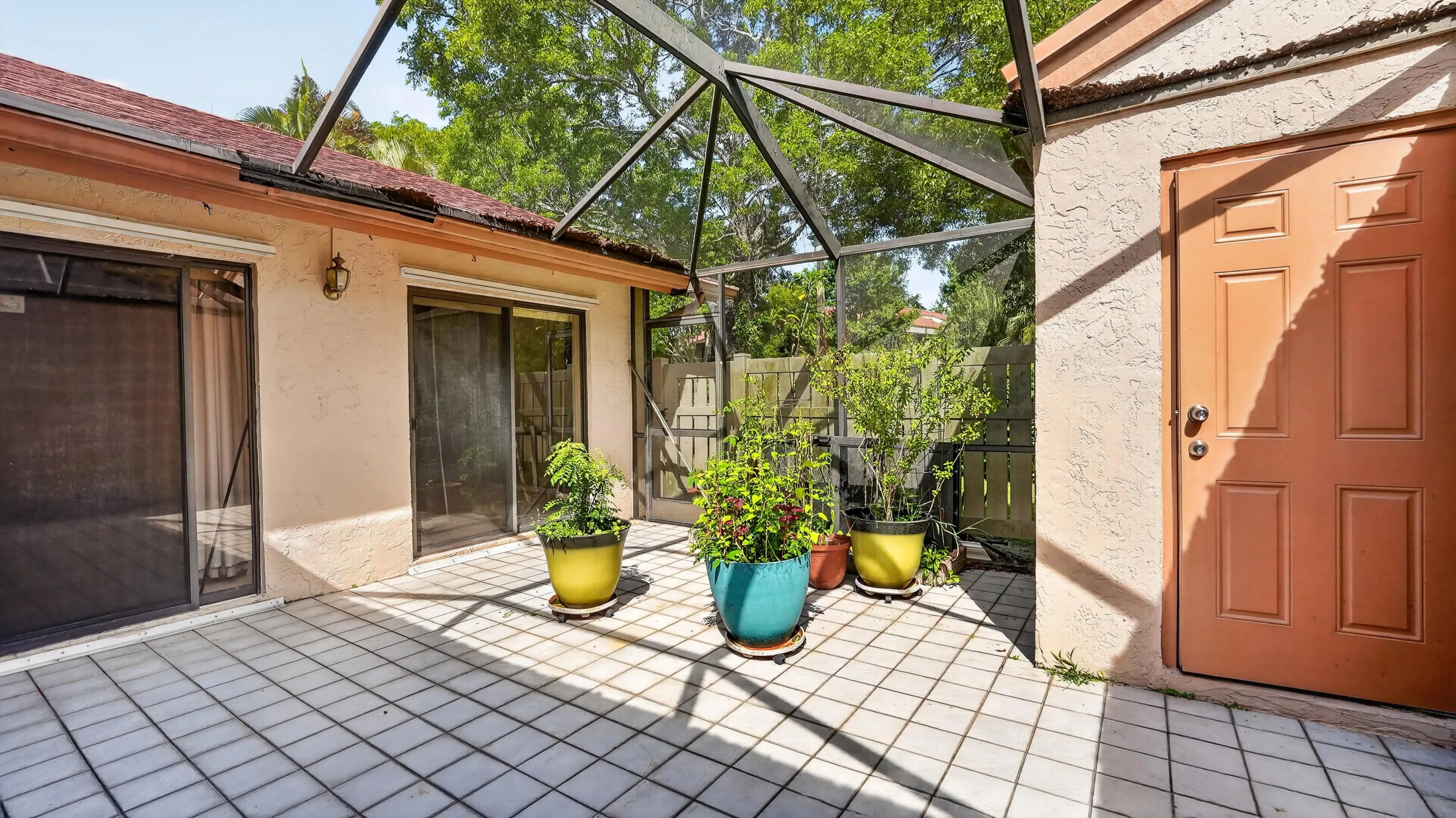 29-2808-Carambola-Cir-Windowstill