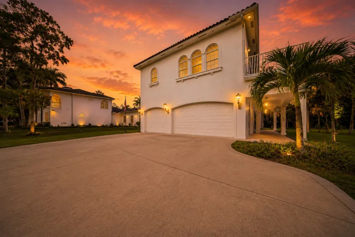 6911 NW 84th Ave 10_58_11 AM