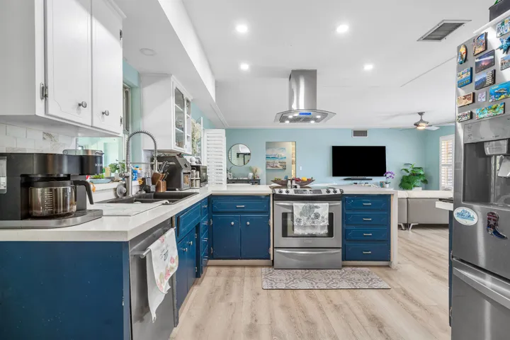 016-420Southeast12thAvenue-DeerfieldBeac