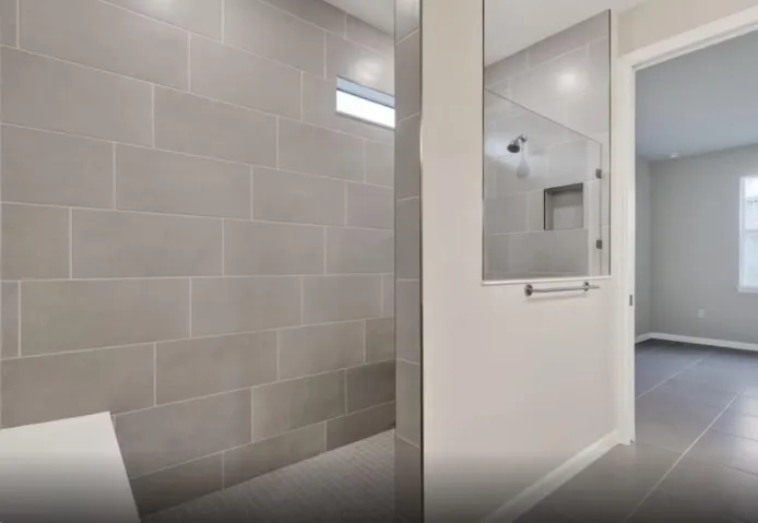 795 shower