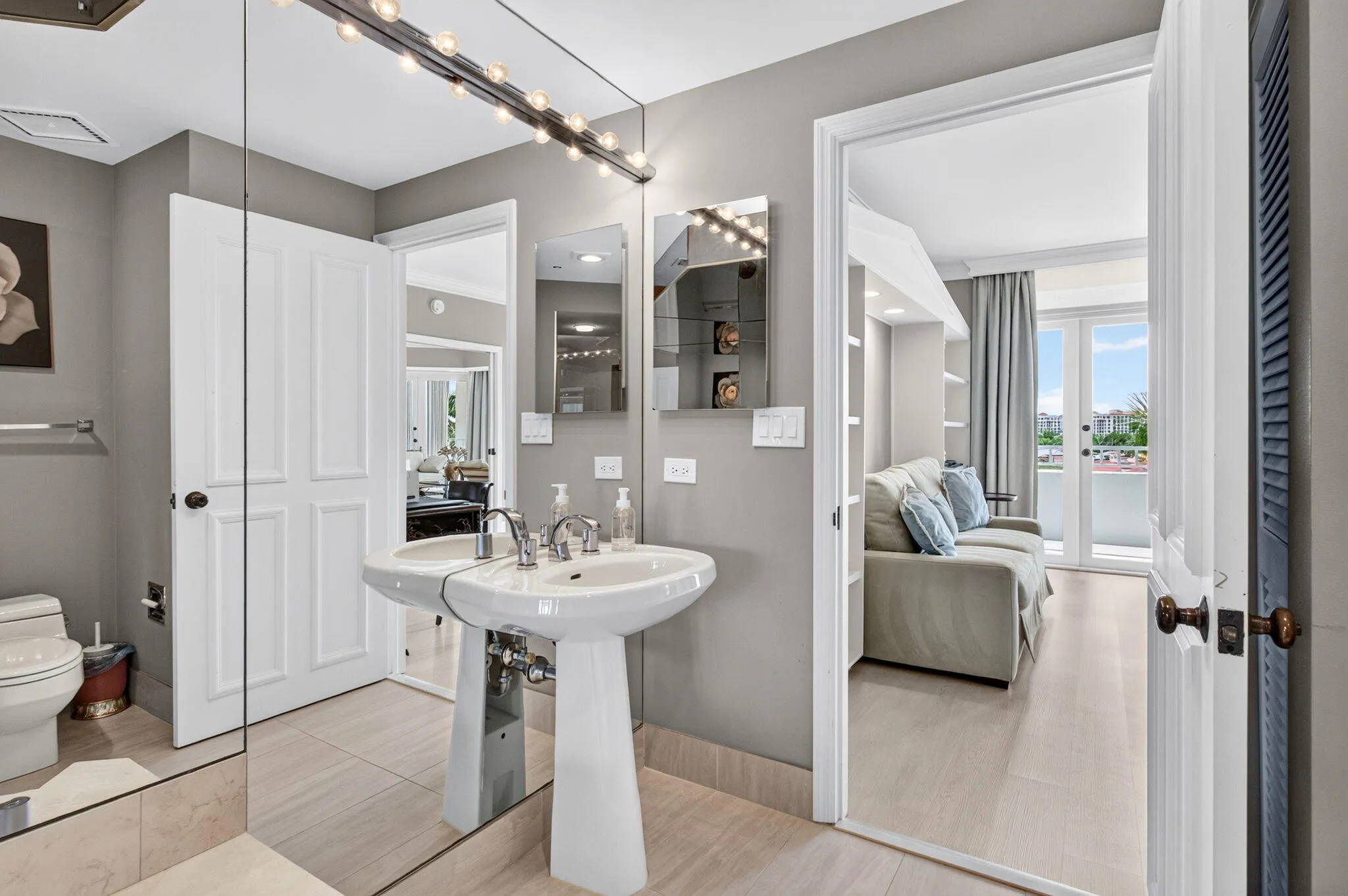 3rd Bedroom is En-Suite