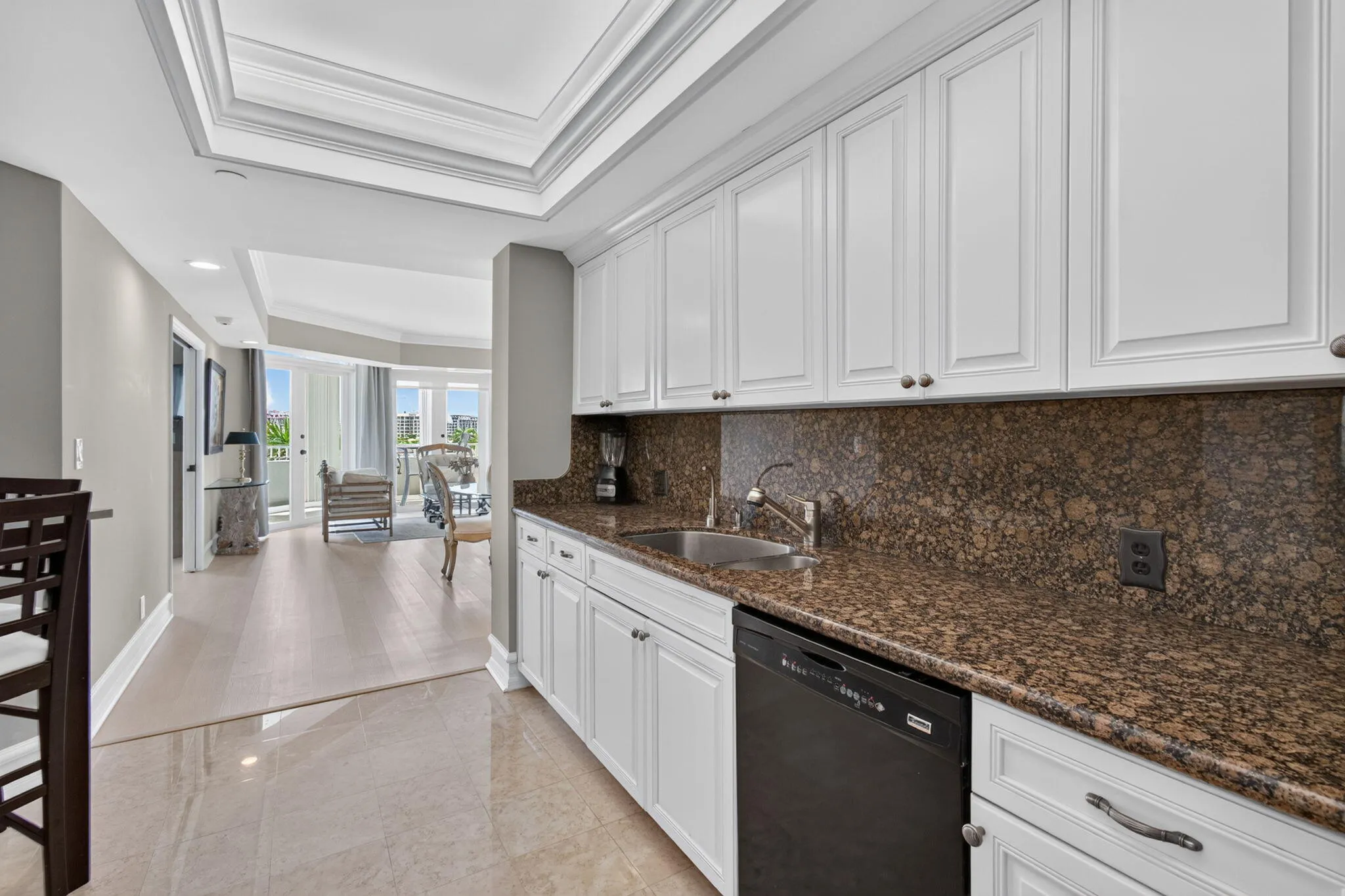 Bright Kitchen