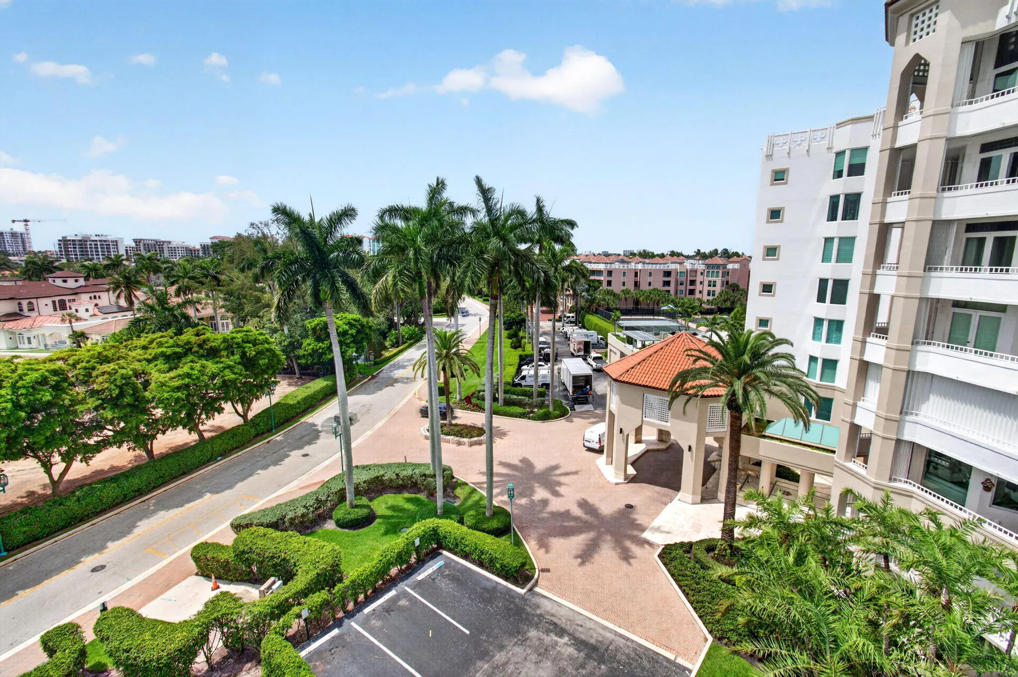 Walk to Downtown Boca!
