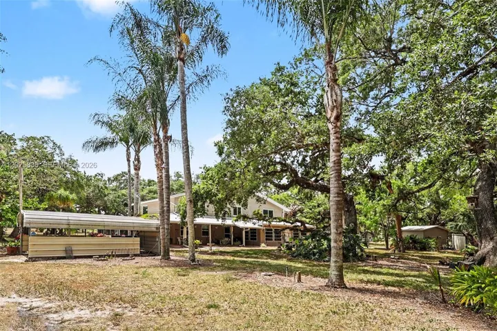 3079 Frontier Cir, LaBelle FL 33935