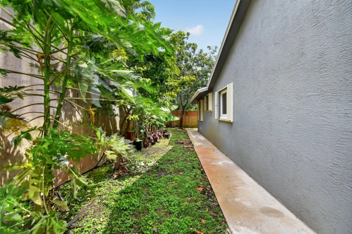 1615ShirleyCt(27)