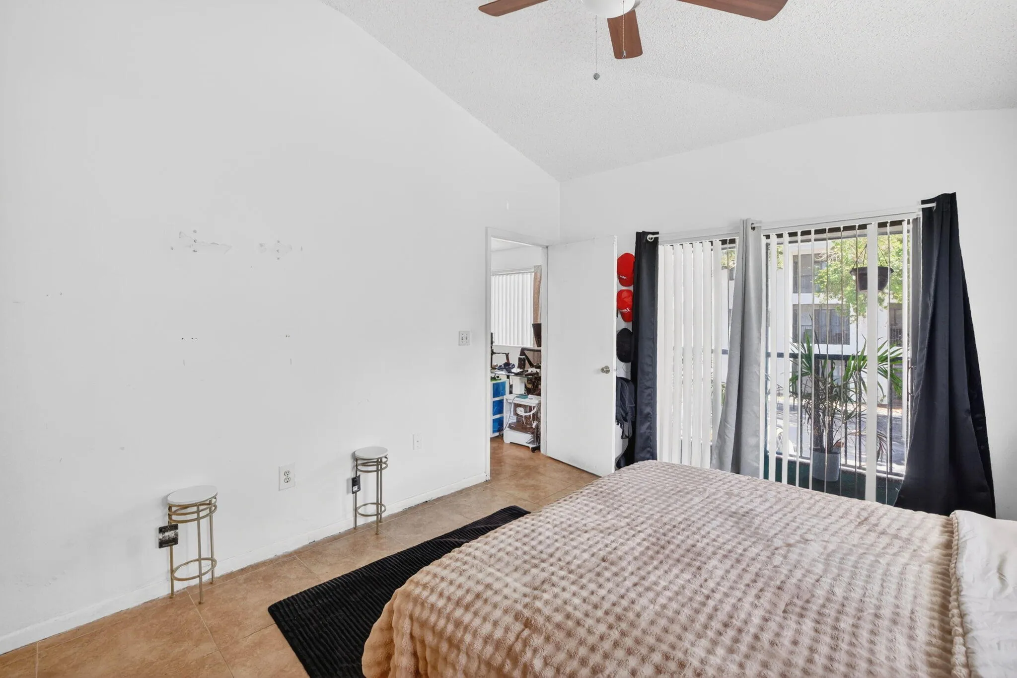 22-web-or-mls-699A2862