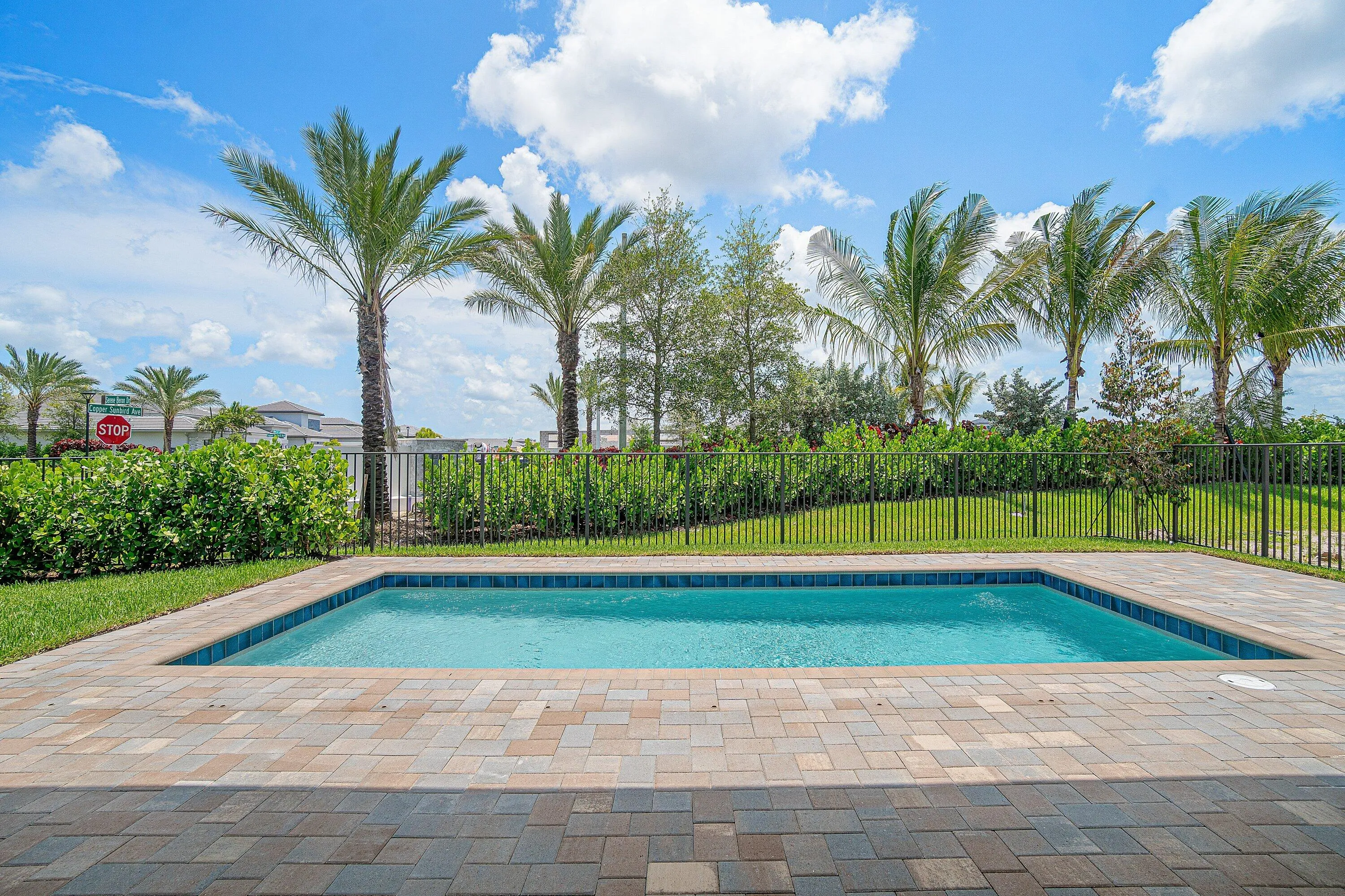 039-9124RedRobinLane-BoyntonBeach-FL-334
