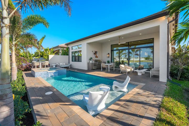 008-9124RedRobinLane-BoyntonBeach-FL-334