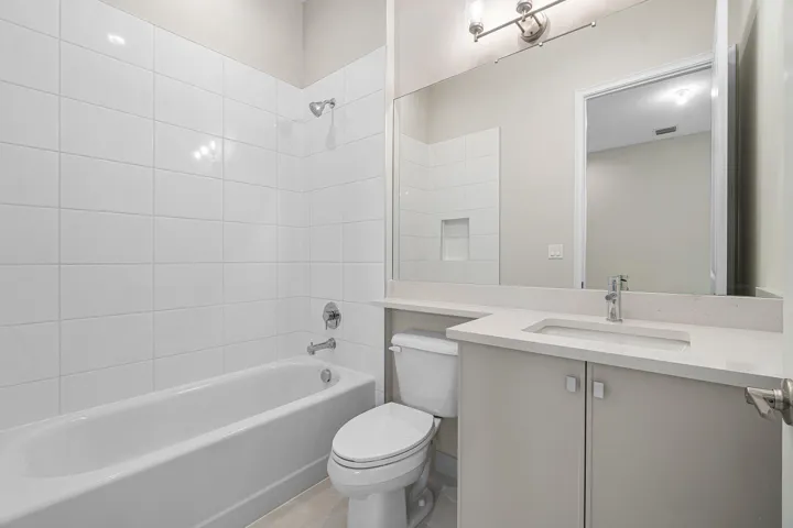 027-9124RedRobinLane-BoyntonBeach-FL-334