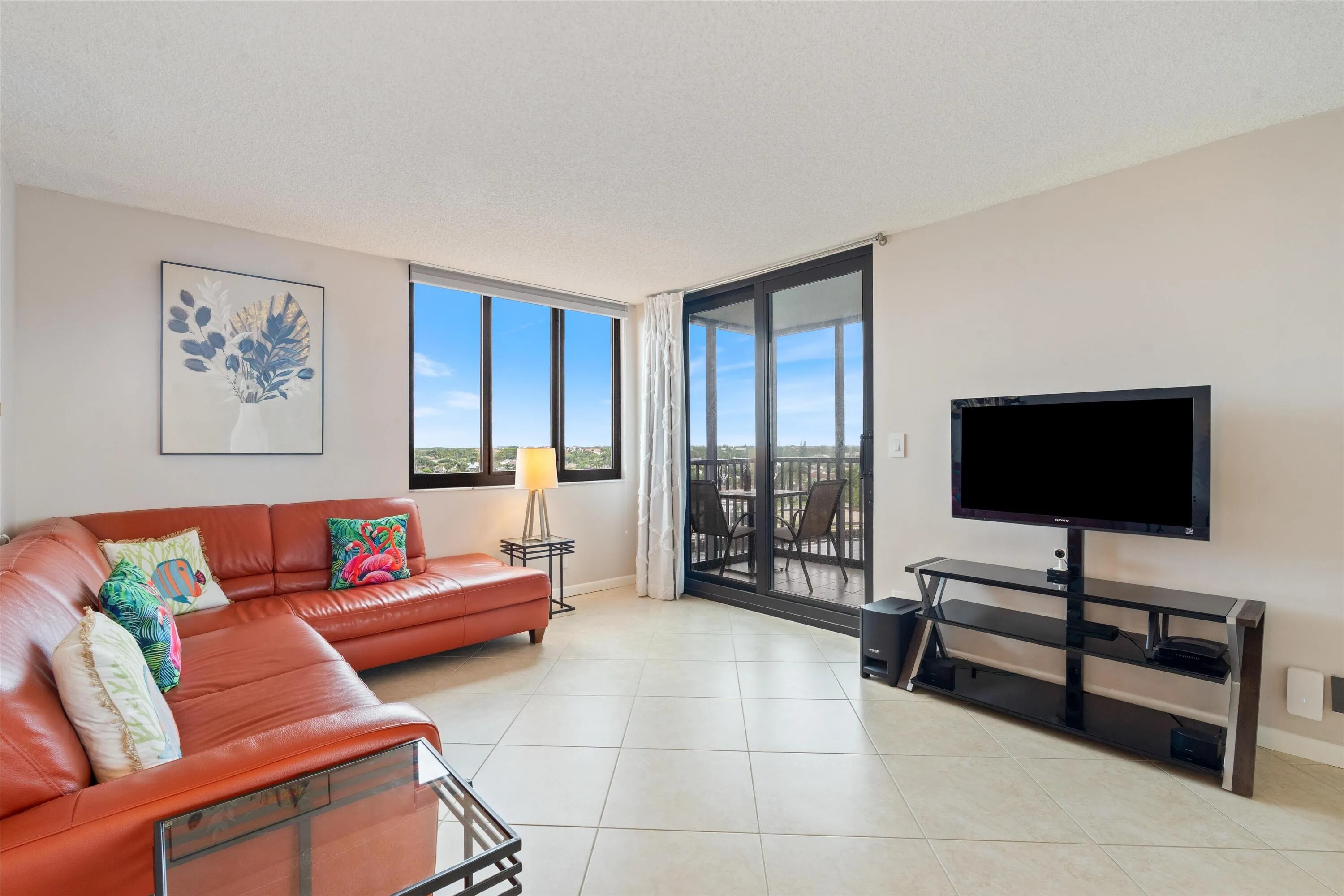 Split second bedroom or living area