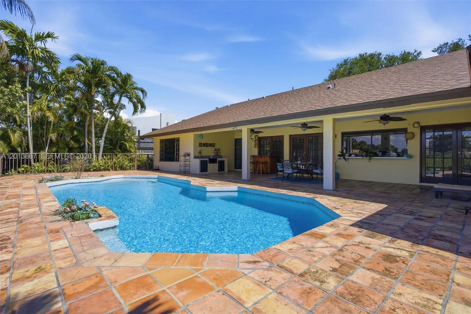 Property photo 99