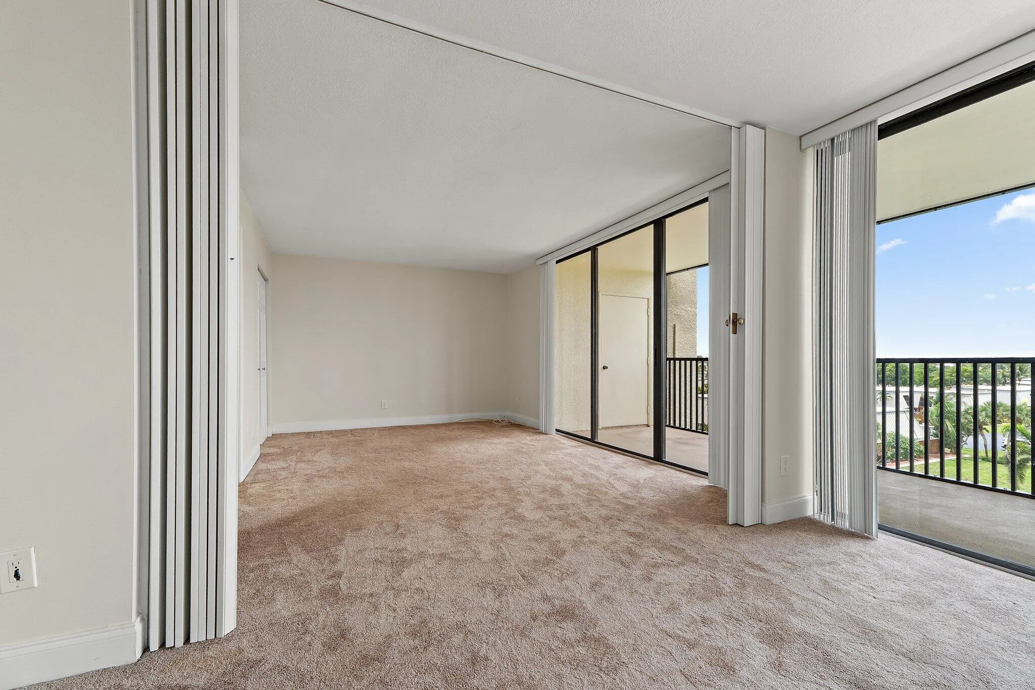 015-1605SouthUSHighway1-M1506-FortPierce
