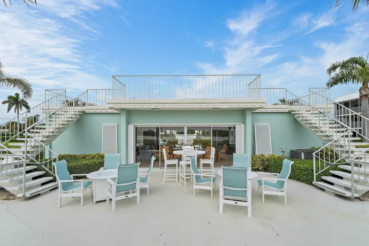 048-100WaterwayRd-E305-Tequesta-SMALL
