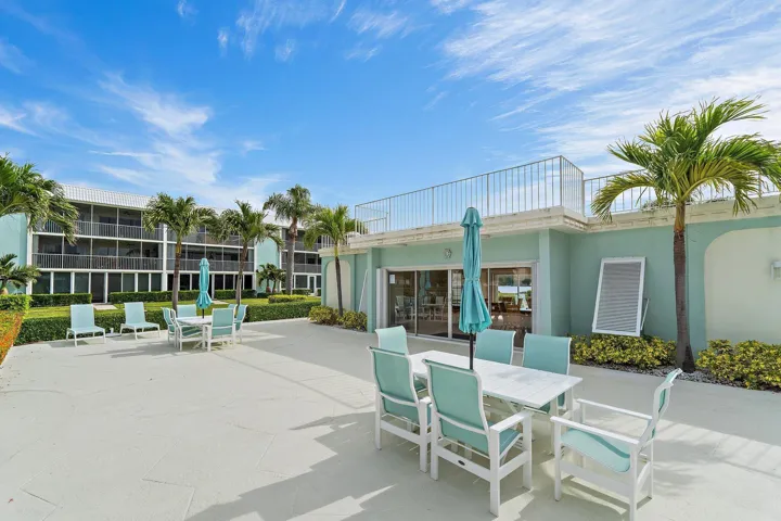 042-100WaterwayRd-E305-Tequesta-SMALL