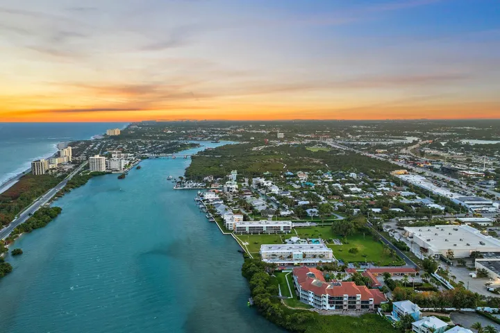 005-100WaterwayRd-E305-Tequesta-SMALL