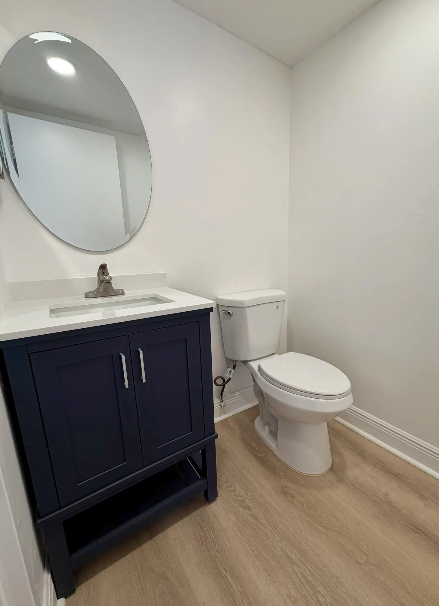 1/2 Bath