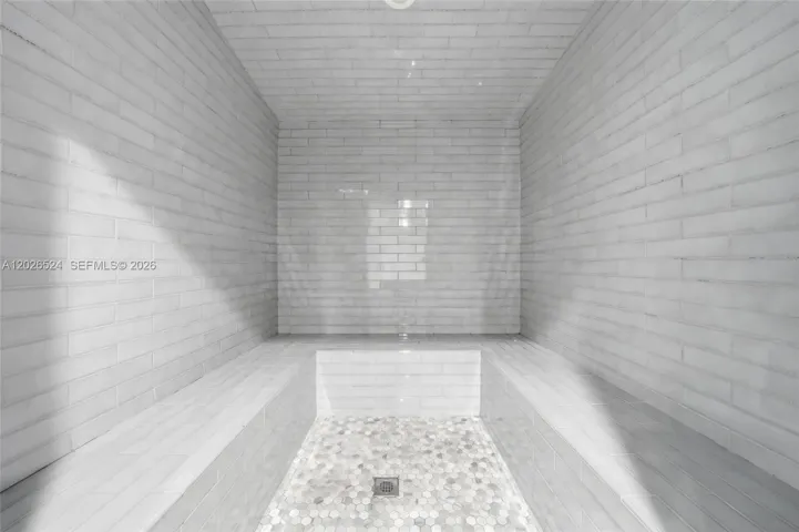 Photo 35