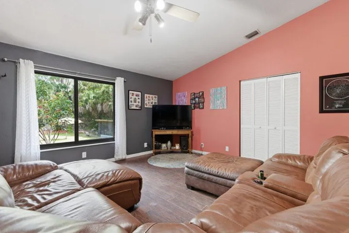 AMANDA HIALEAH DR-8.jpg-SMALL