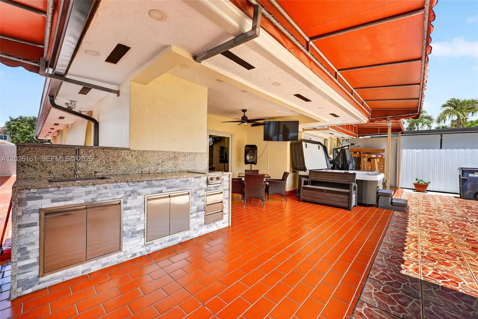 Property photo 38