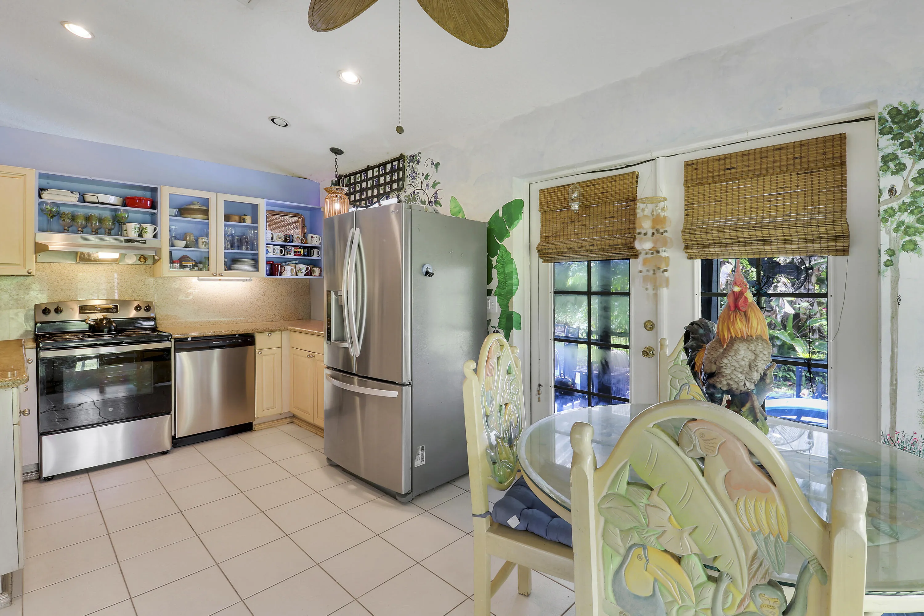 Kitchen/dining