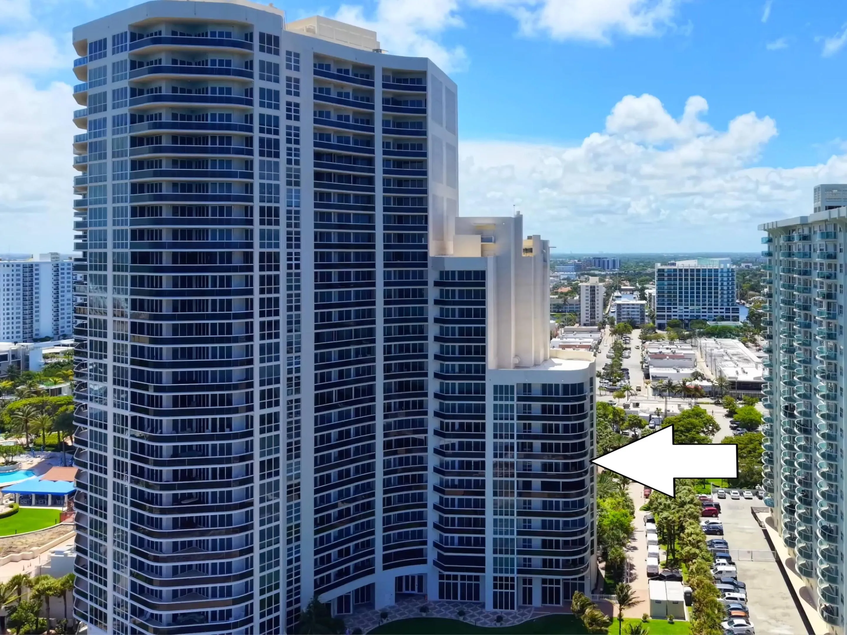 Building Facing Unit