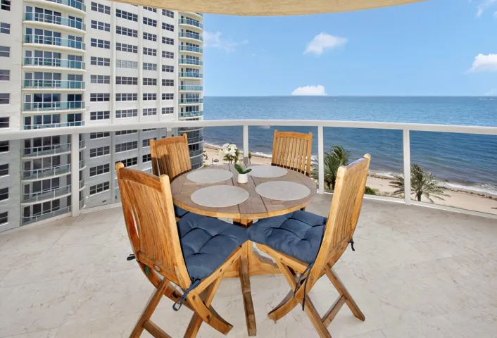 Balcony 2