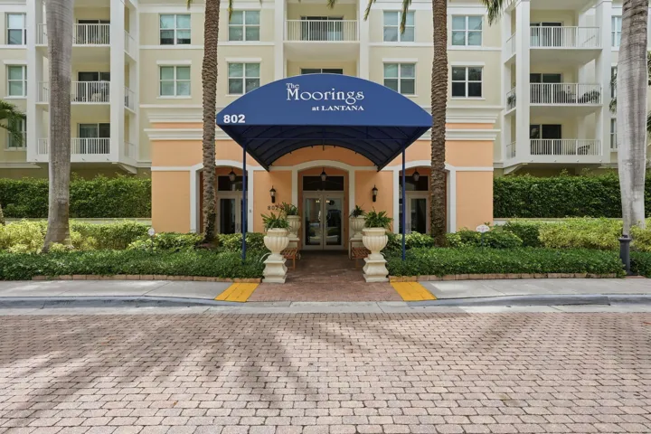 26-web-or-mls-802_W_Windward_Way_Unit_30