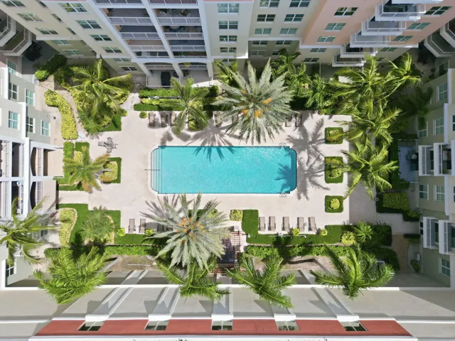 42-web-or-mls-802_W_Windward_Way_Unit_30