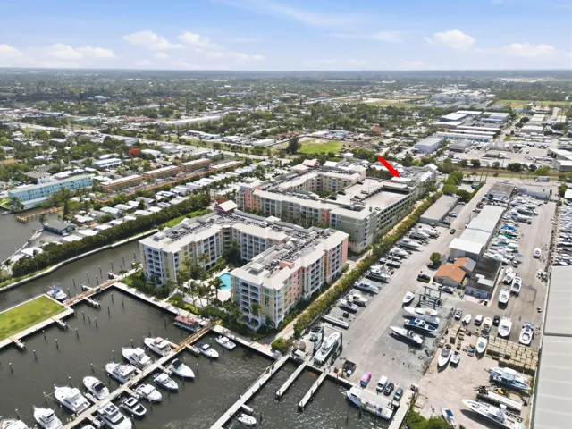 49-web-or-mls-802_W_Windward_Way_Unit_30