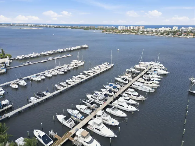 46-web-or-mls-802_W_Windward_Way_Unit_30