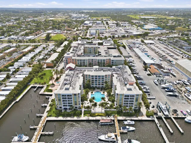 48-web-or-mls-802_W_Windward_Way_Unit_30