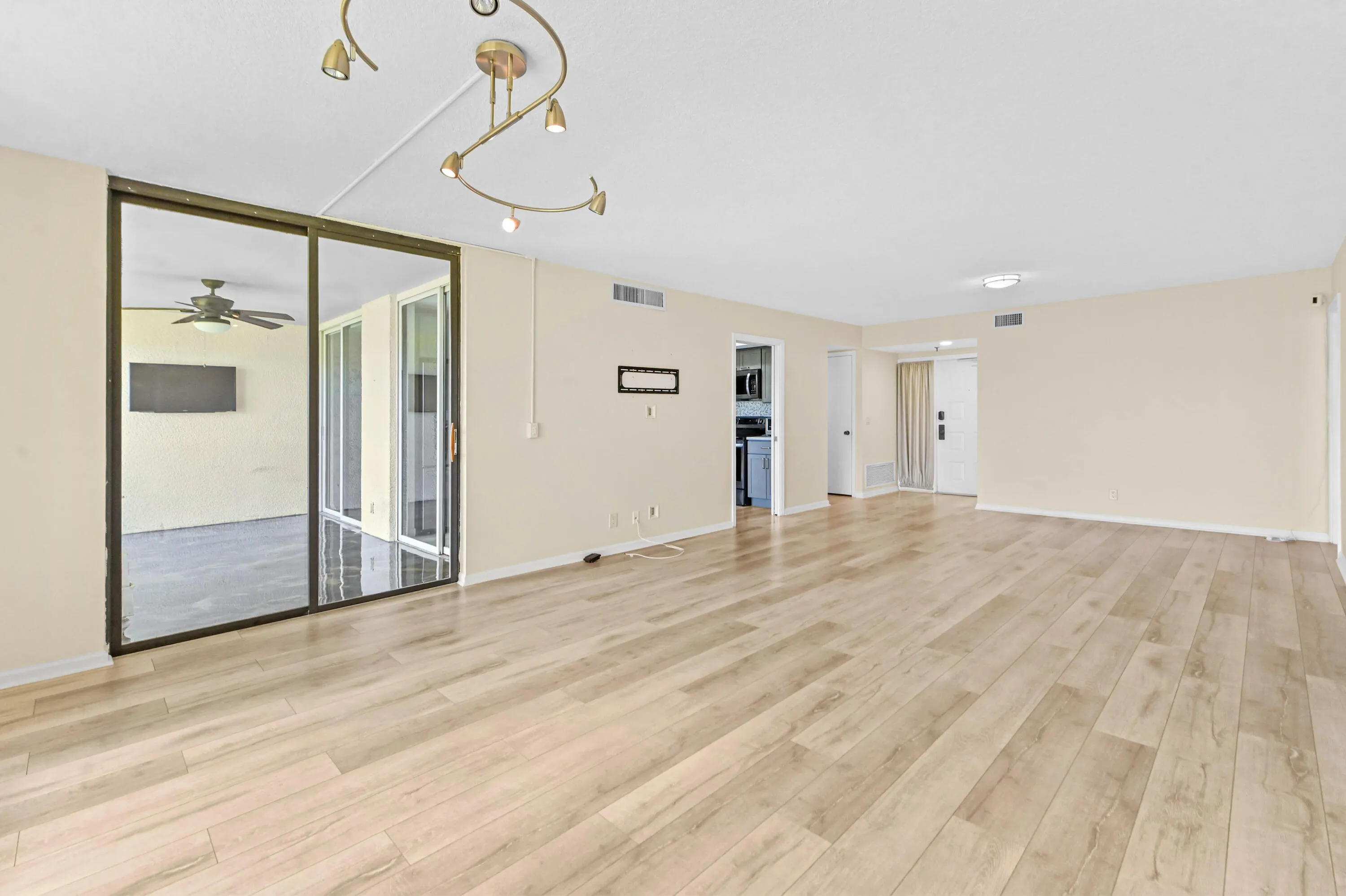 08 Living room 04