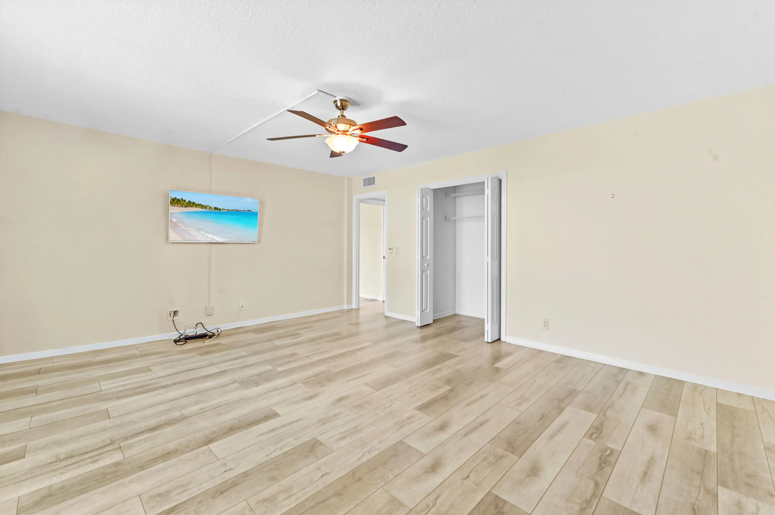 21 bedroom 03