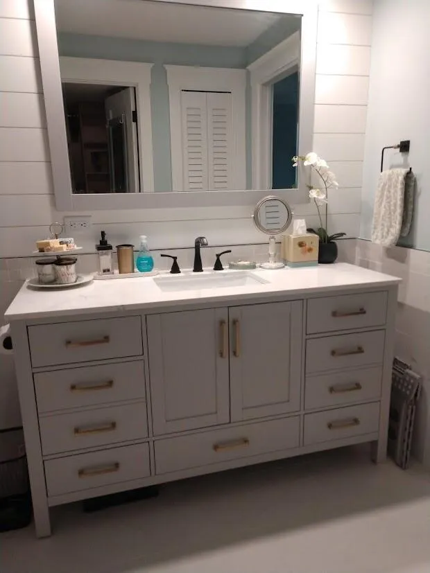 ROYAL COAST CONDO BATHROOM 5